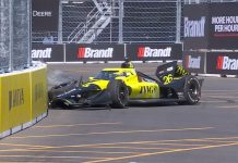วิลล์ เพาเวอร์ ชนอย่างแรงในซ้อมครั้งที่ 2 ที่มาร์กแฮม Will Power Crashes Hard in Second IndyCar Practice at Markham