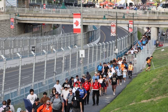 Motorsport.com — All source image IndyCar President Fumes Over Markham Track Delays