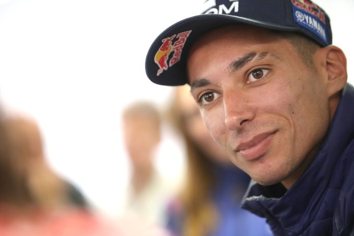 Toprak Razgatlioglu Backs Yamaha’s 850cc MotoGP Project Despite Early Test Struggles