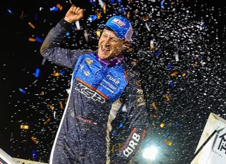 คาซีย์ คาห์น วัย 46 ยังไม่พอ! ยังโลดแล่นเต็มสูบในสังเวียนสปรินต์คาร์ Kasey Kahne: Still Racing, Still Passionate at 46