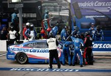 ไคล์ เพ็ตตี้: ไม่มีทางลัดสำหรับปัญหาของเฮนดริก มอเตอร์สปอร์ตส์ Kyle Petty: No Magic Bullet for Hendrick Motorsports’ Struggles