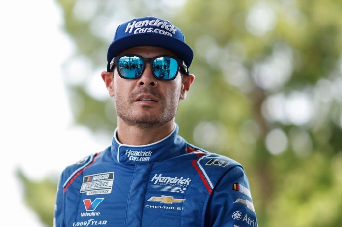 Motorsport.com — All source image Kyle Larson’s Knoxville Nationals Triumph Fuels NASCAR Cup Momentum