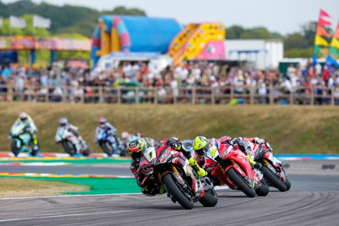 Vickers Shocks Himself with Thruxton BSB Podium