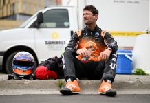 กรอชองน้ำตาคลอ! พลาดชัยชนะ IndyCar นัดประวัติศาสตร์ 5 รอบสุดท้ายที่มาร์กแฮม Grosjean’s IndyCar Heartbreak Continues as Late-Race Lead Slips Away in Markham