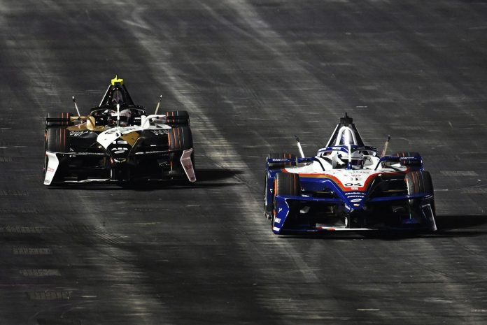 Motorsport.com — All source image Wehrlein Accuses Jaguar of Trying to “Destroy” His Race in Controversial London Finale