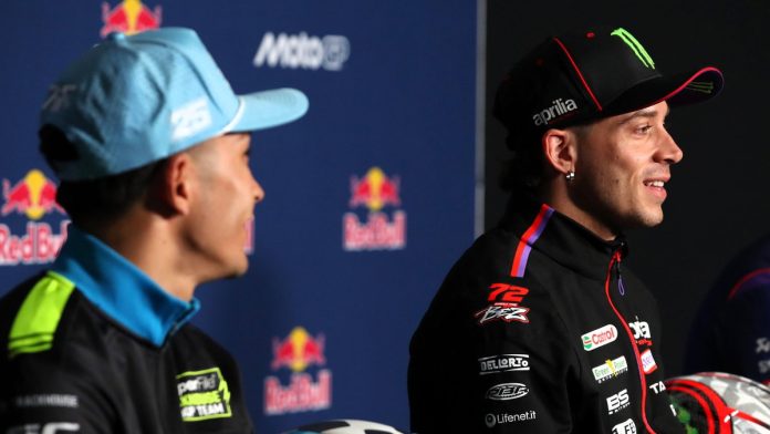 Crash.net — MotoGP source image เบซเซคคีและเฟร์นันเดซปฏิเสธข่าวApriliaคุยทีมโอเดอร์สที่ฟิลลิปไอแลนด์
